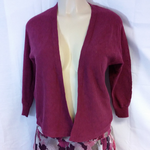 American Eagle Outfitters Sweaters - AMERICAN EAGLE OUTFITTERS, Hi-Lo Shrug, size Small